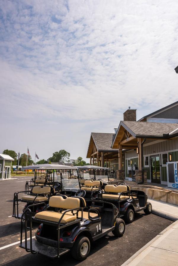 Kings Island Camp Cedar Hotel Mason Bagian luar foto