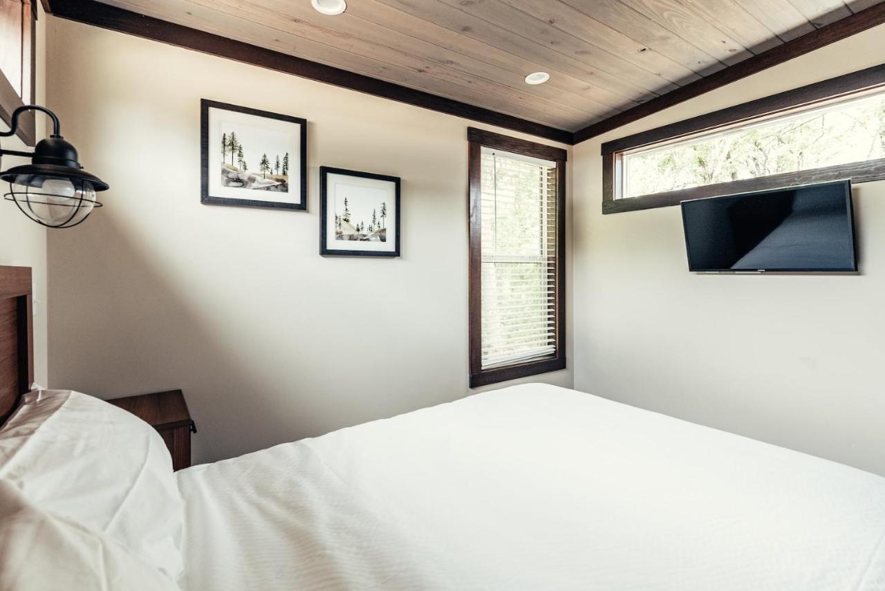 Kings Island Camp Cedar Hotel Mason Bagian luar foto